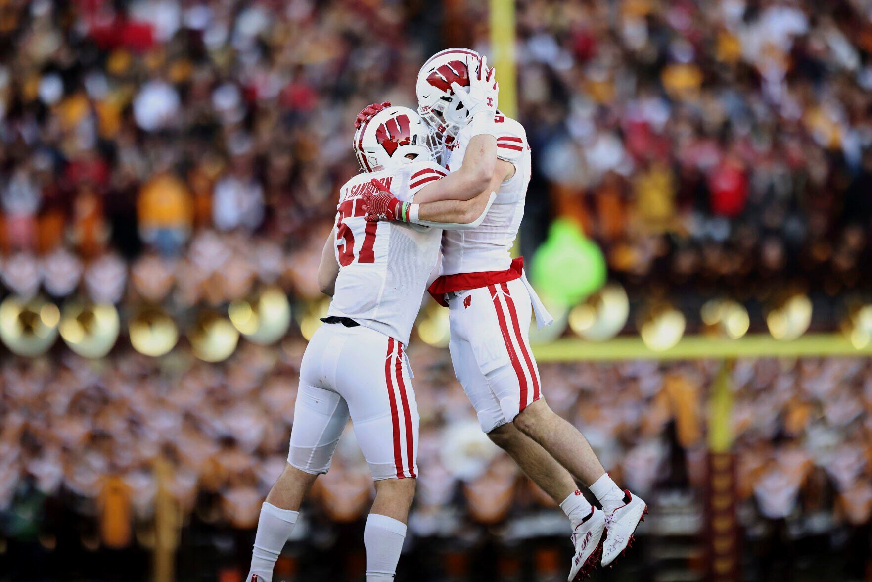 Wisconsin Minnesota Football